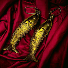 Load image into Gallery viewer, Antique 14k Gold Articulated Fish Earrings LARGE 68mm Victorian Oriental 6.1g