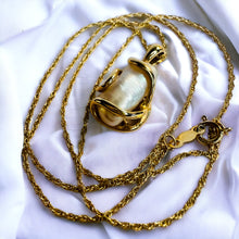 Load image into Gallery viewer, Vintage 14k Yellow Gold Brutalist Baroque Pearl Necklace 18" FreeForm Keshi 3.8g