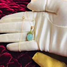 Load image into Gallery viewer, 10k Yellow Gold Jadeite Jade & Peridot Necklace 18" Oval Cabochon Natural 2.5g