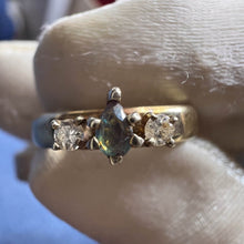 Load image into Gallery viewer, 14k Yellow Gold .15ct Natural Alexandrite & Diamond Ring Size 4.25 Wedding Ring