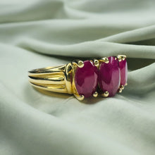 Load image into Gallery viewer, 10k Gold Natural Ruby Ring Sz 7 Earth Mined 1&1/2 CT T.W. Oval Three Stone 2.2g