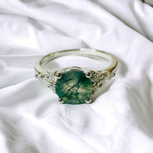 Load image into Gallery viewer, 10k White Gold Moss Agate & Diamond Ring Size 6.5 Round Cut Engagement Ring 2.4g