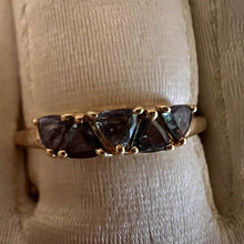 Load image into Gallery viewer, 10k Yellow Gold .45ct Natural Alexandrite Ring Size 9.5 Trillion Cut 1.64g