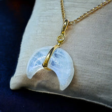 Load image into Gallery viewer, 14k Yellow Gold Crescent Moonstone & Diamond Necklace 15" Solid 585 Gold 2.4g