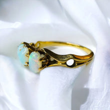 Load image into Gallery viewer, Antique 14k Gold Opal Ring Sz 5.5 Victorian Era Three Stone Claw Prong Ring 1.5g