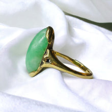 Load image into Gallery viewer, 10k Gold Antique Jadeite Jade Ring Sz 6.75 Victorian Oval Cabochon Ring 4.3g
