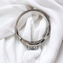 Load image into Gallery viewer, 10k White Gold Aquamarine 1/6 CT T.W. Diamond Engagement Ring Set Twist Sz 8.75