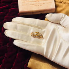 Load image into Gallery viewer, Antique 10k Yellow Gold Baroque Pearl Opal Seed Pearl Brooch Flower 1.5g