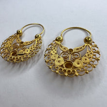 Load image into Gallery viewer, Antique 10k Gold Hoop Earrings Filigree Creole Gypsy French Wire Victorian 4.6g