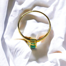 Load image into Gallery viewer, 10k Gold Natural Emerald Ring Size 7.25 Round Cut 1/2 Carat Solitaire Ring 1g