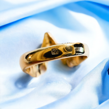 Load image into Gallery viewer, Antique 14k Yellow Gold Stag Sapphire Eyes Ring Sz 5.25 Deer Antlers Vintage 2g