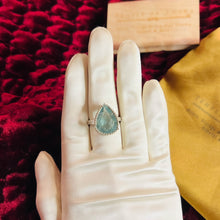 Load image into Gallery viewer, 10k White Gold 10cttw Pear Cut Aquamarine Blue Green Topaz Ring Size 8 9g
