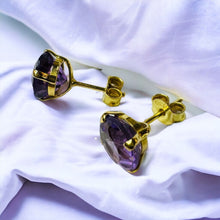 Load image into Gallery viewer, 18k Gold Natural Amethyst Earrings 3CTTW Stud Earrings Solid 750 Gold 1.6g