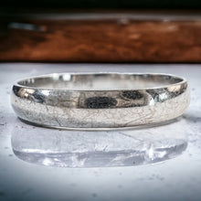 Load image into Gallery viewer, 10k White Gold 3.25mm Wedding Band Sz 9 Vintage Wedding Ring Distressed 1.7g