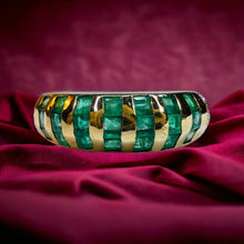 Load image into Gallery viewer, 14k Gold 1/4ct Natural Emerald Ring Size 7 Channel Set Diamonds Valentines Day