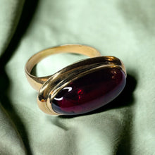 Load image into Gallery viewer, Antique 10k Gold Natural Garnet Cabochon Ring Rare Victorian Sz 7 Estate Oval Ring 5.3g