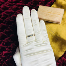 Load image into Gallery viewer, 10k Yellow Gold .45ct Natural Alexandrite Ring Size 9.5 Trillion Cut 1.64g