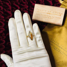 Load image into Gallery viewer, Antique 10k Gold Agate Ring Sz 6 Victorian Navette Scenic Moss Agate Ring 2.3g