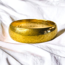 Load image into Gallery viewer, Antique 18k Gold Wedding Band Size 9.25 Hand Forged Rustic Wedding Ring For Him