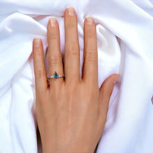 Load image into Gallery viewer, Alexandrite Kite Diamond Ring Solid 10K Rose Gold 1.25 Carat T.W. Size 7.75 Brilliant Cut Green Purple Alexandrite Diamond Engagement Ring Wedding Ring Christmas Gift LP