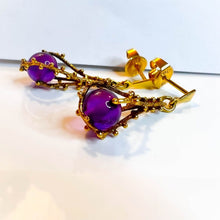 Load image into Gallery viewer, Antique 14k Yellow Gold Brutalist Amethyst Earrings Late Victorian Dangle Drop