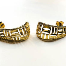 Load image into Gallery viewer, 10k Yellow Gold Weave Earrings J Hook Criss Cross Dangle Vintage Estate 1.6g