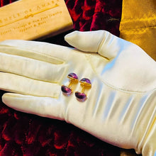 Load image into Gallery viewer, 14k Yellow Gold Antique Cufflinks Amethyst 13.68 cttw Victorian Era Jewelry 3.8g