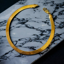 Load image into Gallery viewer, 10k Yellow Gold Herringbone Bracelet Greek Key Bracelet 7.25" 4mm Wide 3.1g
