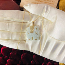 Load image into Gallery viewer, 10k Yellow Gold Jade Necklace 18" Carved Elephant Pendant Estate Vintage 6.4g