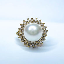Load image into Gallery viewer, 14k Yellow Gold 7mm Pearl 1/2cttw Double Halo Diamond Ring Size 4.5 Cluster 3.2g