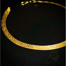 Load image into Gallery viewer, 10k Yellow Gold Herringbone Bracelet Greek Key Bracelet 7.25" 4mm Wide 3.1g