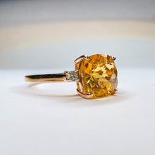 Load image into Gallery viewer, 14k Yellow Gold 1.5ct Citrine Diamond Ring Size 7 Vintage Cushion Cut 3 Stone 2g Natural Citrine Ring Anniversary Gift for Wife Estate
