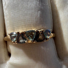 Load image into Gallery viewer, 10k Yellow Gold .45ct Natural Alexandrite Ring Size 9.5 Trillion Cut 1.64g
