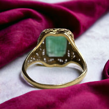 Load image into Gallery viewer, Antique 10k Yellow Gold 4ct Emerald Ring Size 7.75 Natural Emerald Vintage 3.7g
