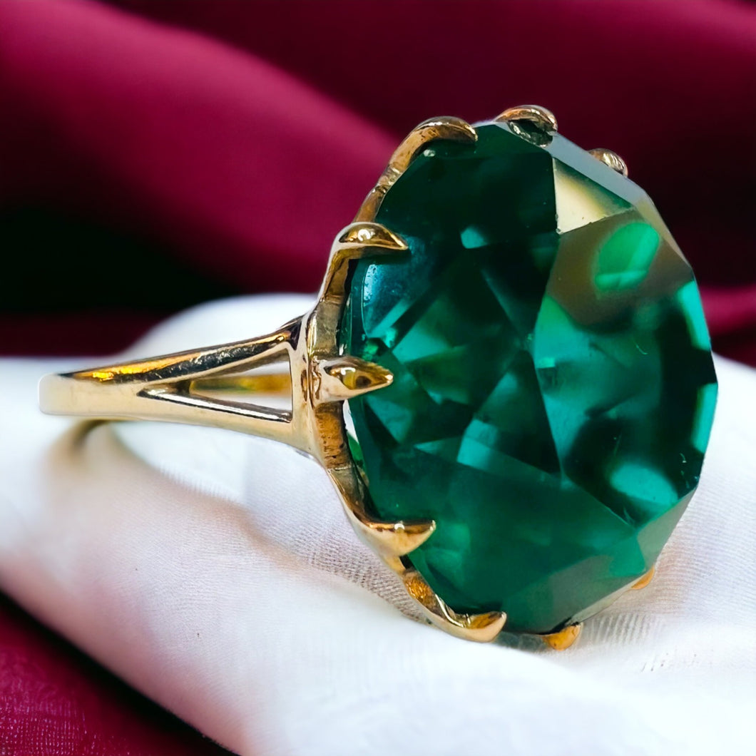 10k Yellow Gold ANTIQUE Emerald Ring Size 6 Large 13CTTW Claw Prong Vintage