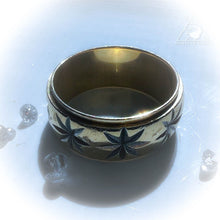 Load image into Gallery viewer, Antique 14k Yellow Gold Ring Size 4.75 Vintage Gold Band 7mm Star Design 4.6g
