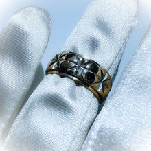 Load image into Gallery viewer, Antique 14k Yellow Gold Ring Size 4.75 Vintage Gold Band 7mm Star Design 4.6g
