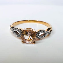Load image into Gallery viewer, 10K Rose Gold Morganite &amp; Diamond Twist Ring Size 10.5 Round Cut 2.3g
